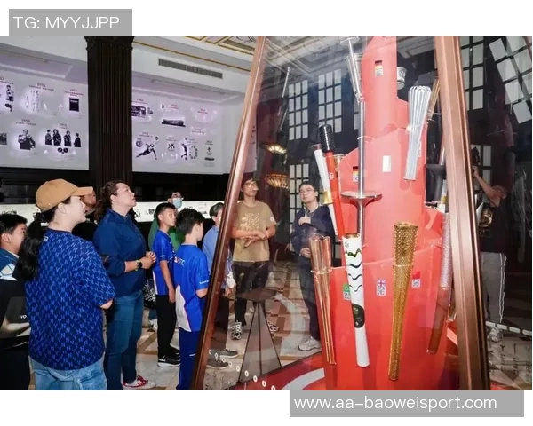 全屏沉浸体验，耳机加持，感受铁人客场的激情与震撼力量