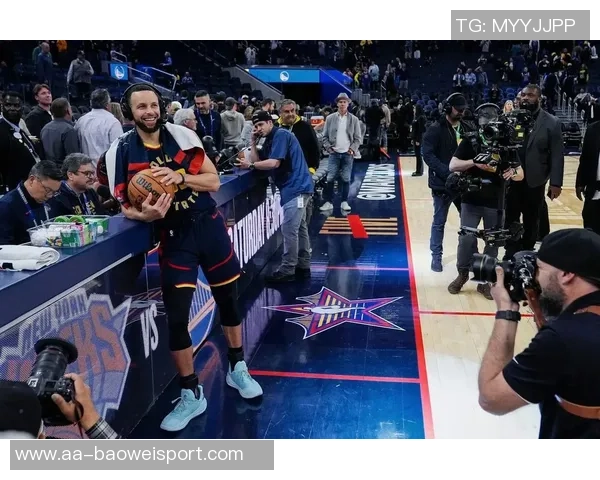 夸梅直言阿耶莎因库里成名而嫉妒赞助也难以改变现状 夸梅直言阿耶莎因库里成名而嫉妒赞助也难以改变现状