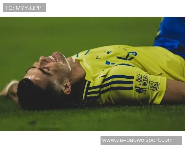 C罗因对PIF不满选择罢赛并未遭遇健康问题引发广泛关注